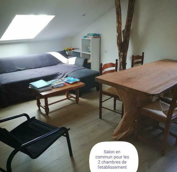 住宿加早餐  Chambre D Hôtes Nos Racines