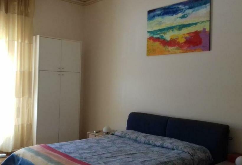 ベッドアンドブレックファースト Lottie S House