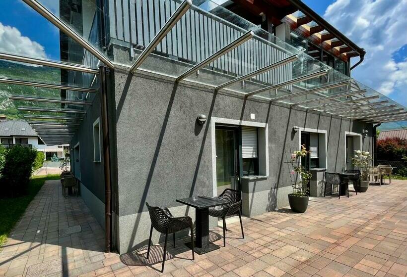 تختخواب و صبحانه Panorama Rooms