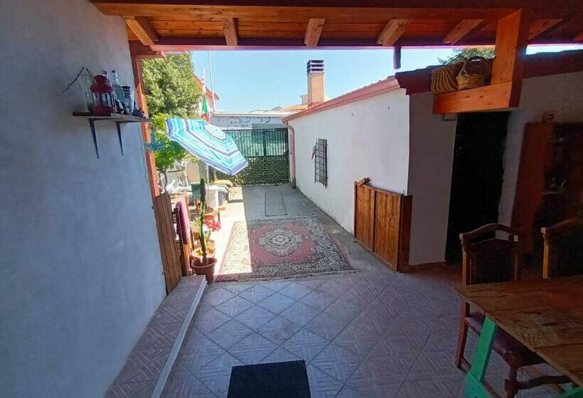 Casa Rustica Vacanza Domus Lai