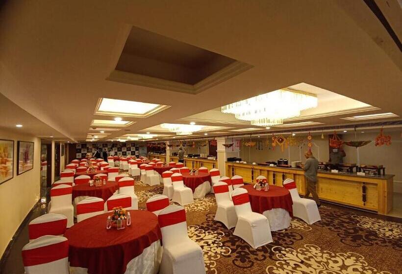 Effotel By Sayaji Dehradun