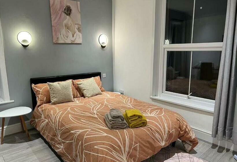 צימר Welsh Homestay