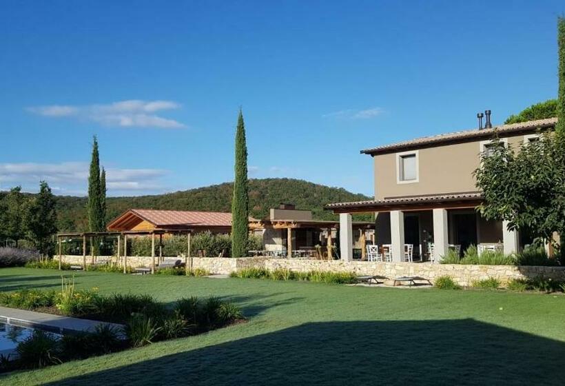 Отель Agriturismo Resort Il Foionco