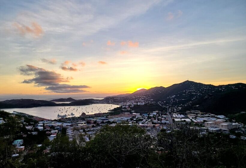 Отель Boundless Bliss