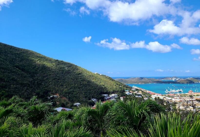 Отель Boundless Bliss