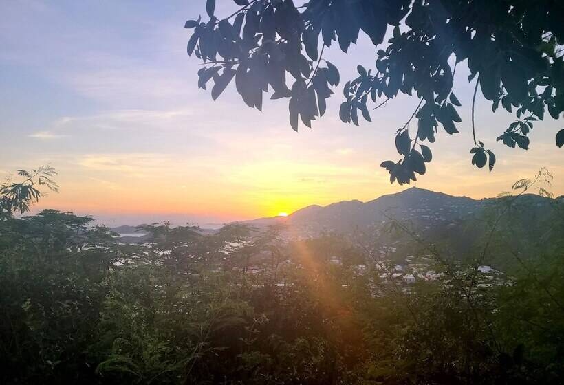 Отель Boundless Bliss