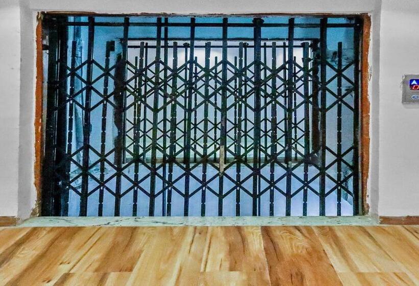 فندق Super Capital O Silkroute Palaace