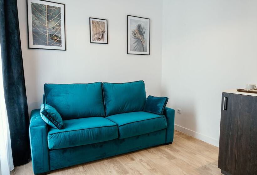 בית מלון כפרי Cottages De France Cdg