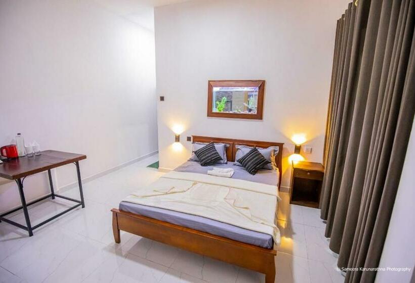 Grand Jumbo Hotel & Restaurant