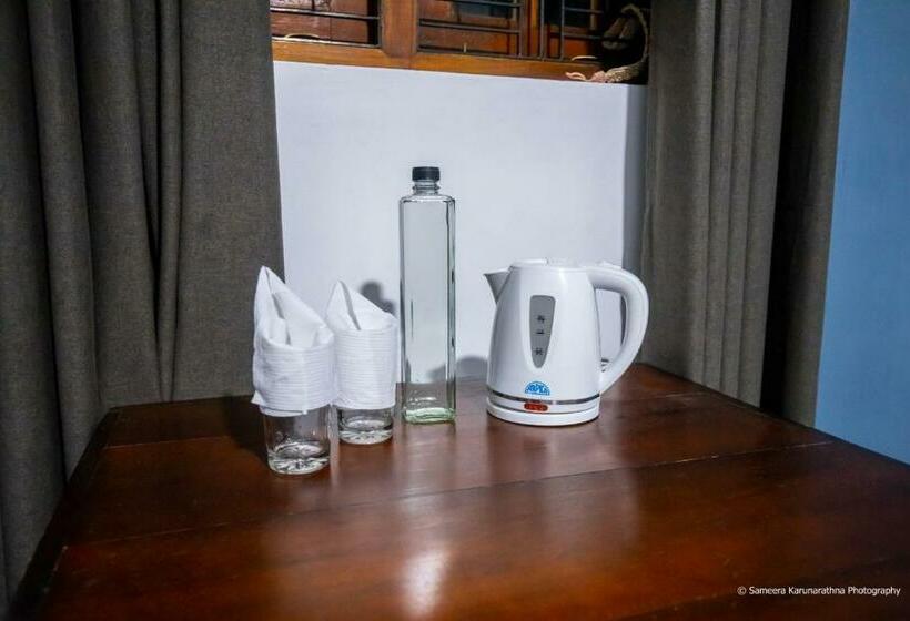 Grand Jumbo Hotel & Restaurant