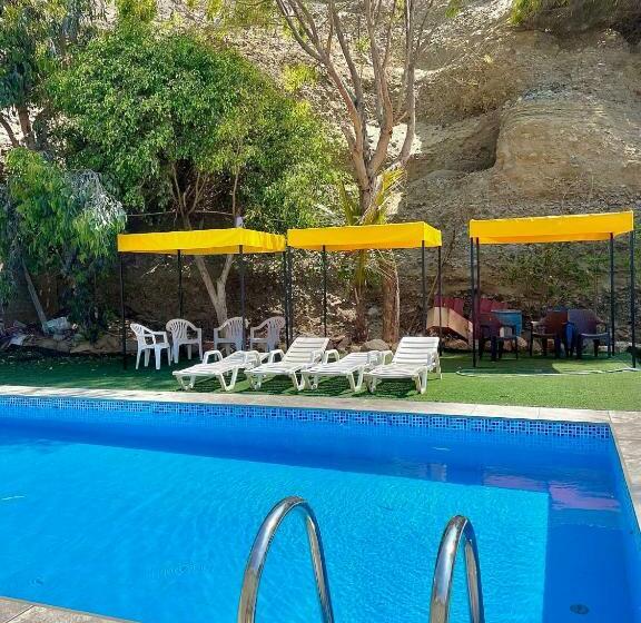 ホテル Huanchaco Gardens