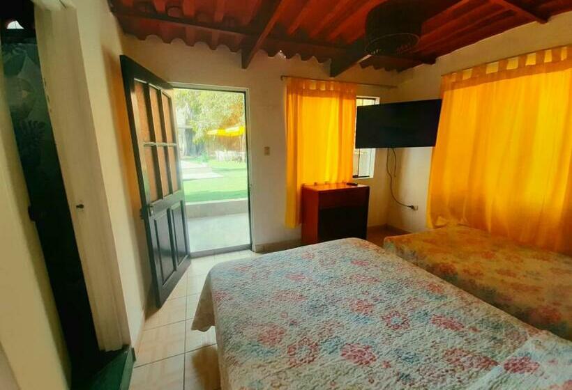 ホテル Huanchaco Gardens