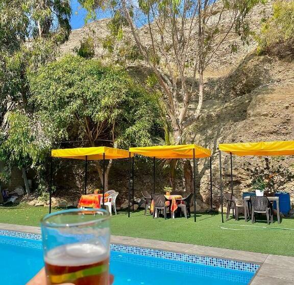 ホテル Huanchaco Gardens