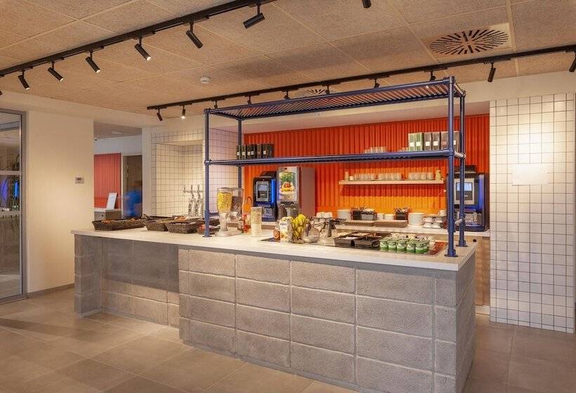 فندق Ibis Budget Mont De Marsan