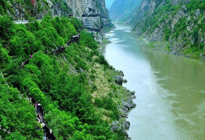 酒店 James Joyce Coffetel·guangyuan Government Affairs Centre Wanda Plaza