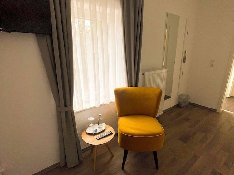 فندق Kronenkurve