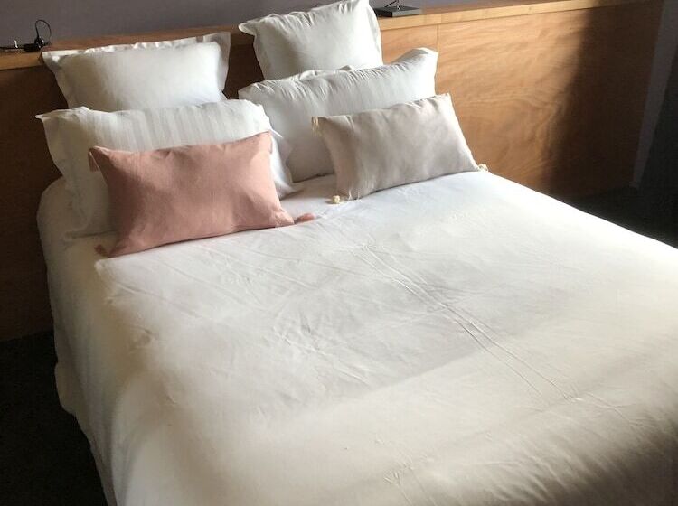 בית מלון כפרי Le Bois Des Chambres