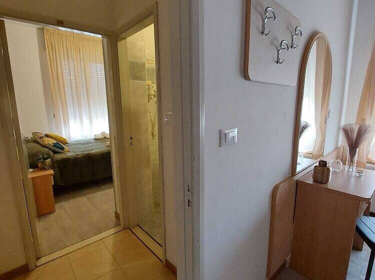 هتل Maison Des Roses