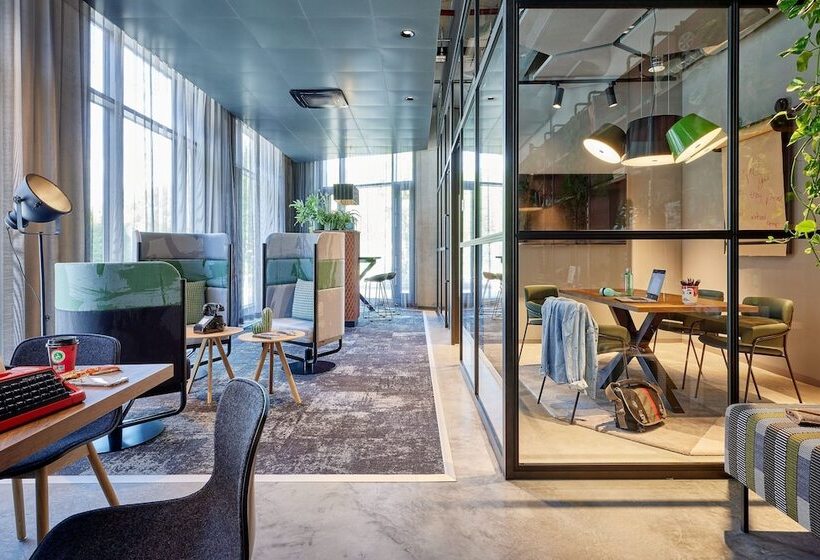 酒店 Moxy Cologne Muelheim