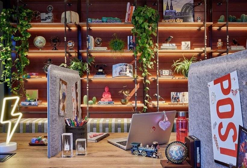酒店 Moxy Cologne Muelheim