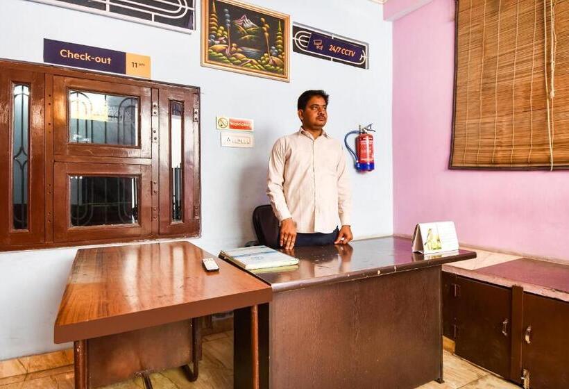 בית מלון כפרי Oyo 89317 Rajputana Homestay