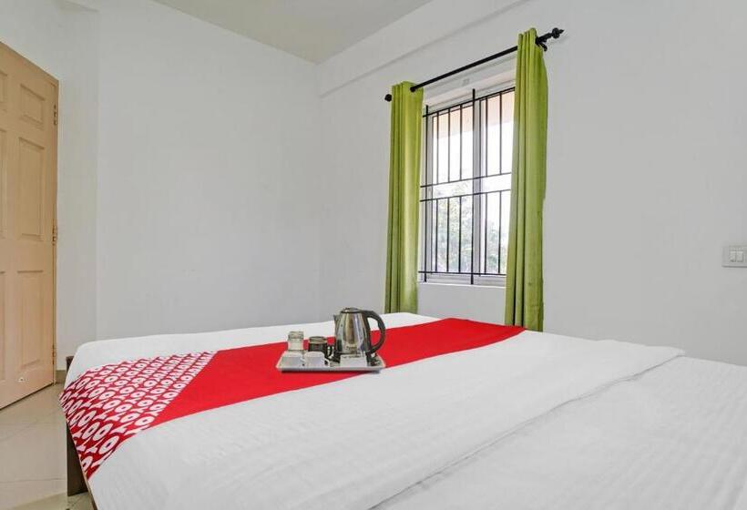 هتل Oyo 90283 Majestic Abode