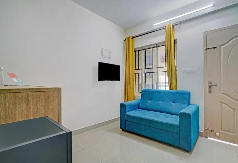 هتل Oyo 90283 Majestic Abode