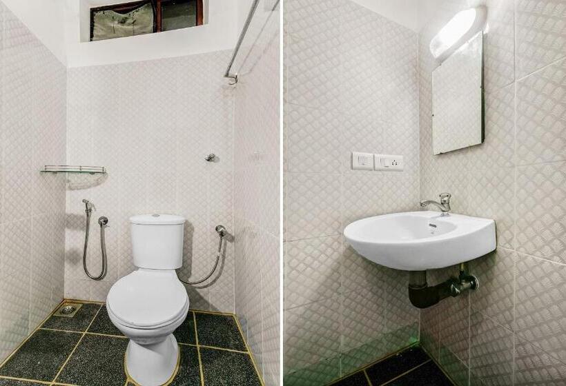 هتل Oyo 90284 Majestic Stays