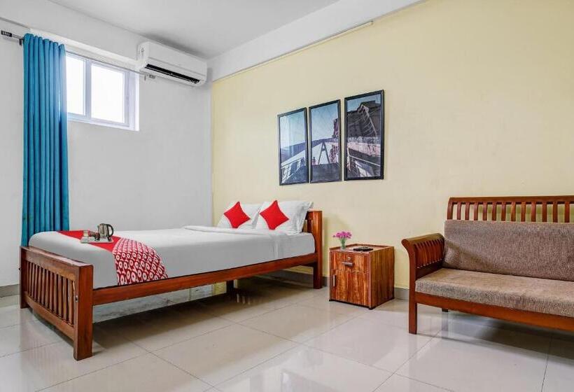 هتل Oyo 90284 Majestic Stays