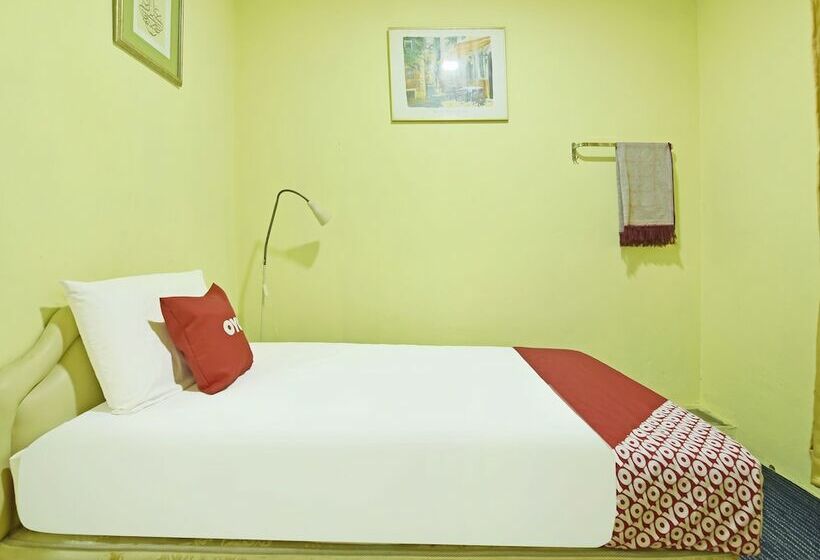 酒店 Oyo 90535 Wakaf Bharu Inn