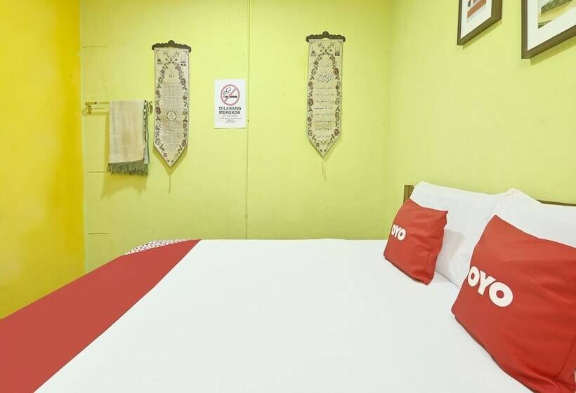 酒店 Oyo 90535 Wakaf Bharu Inn