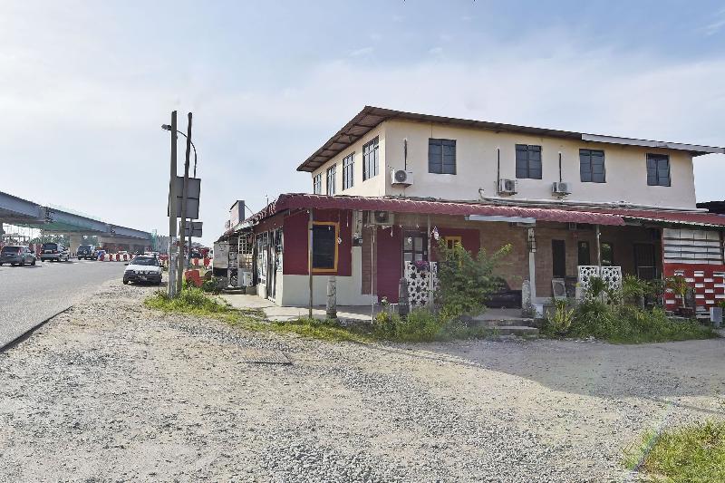 酒店 Oyo 90535 Wakaf Bharu Inn