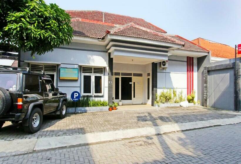 酒店 Oyo 91315 Homestay Al Maidah