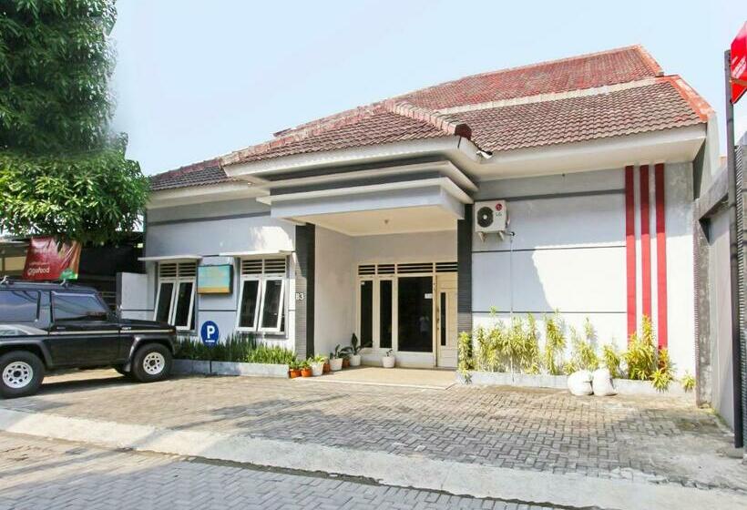 酒店 Oyo 91315 Homestay Al Maidah