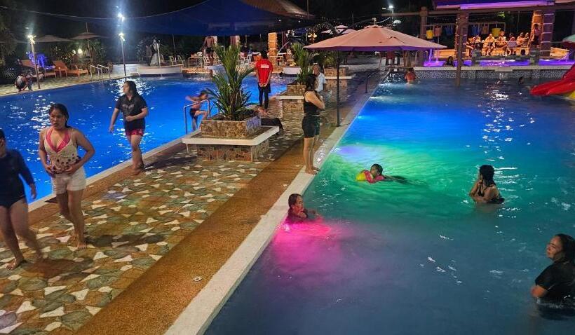 هتل Pmg Islandscape Resort