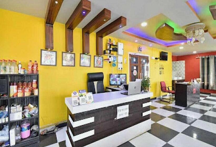 בית מלון כפרי O Royal Regency, Pathsala