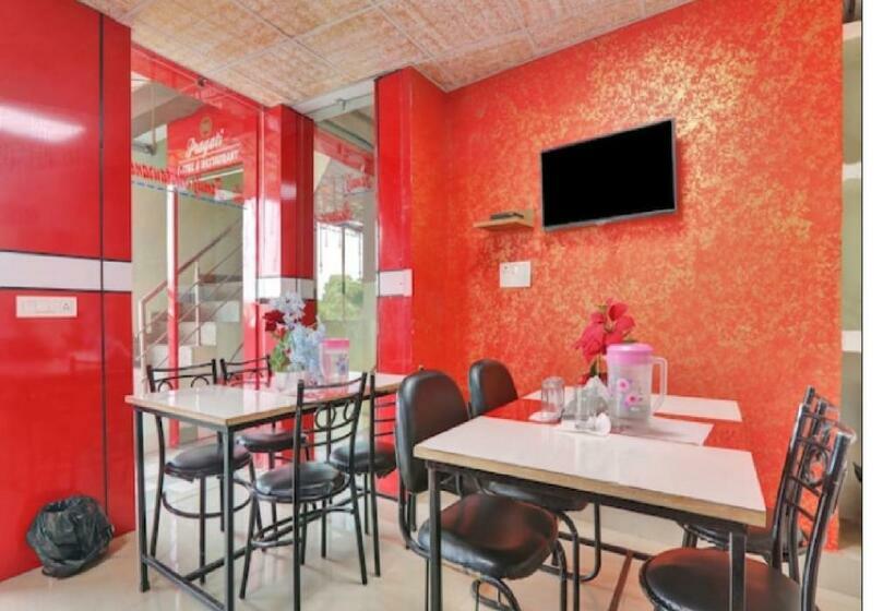 ホテル Pragati By Wb Inn