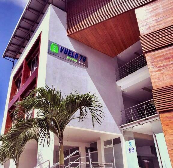 酒店 Vuelo 78