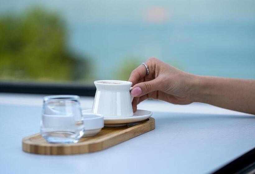 Kumbağ şehri̇ Saray Apart Otel