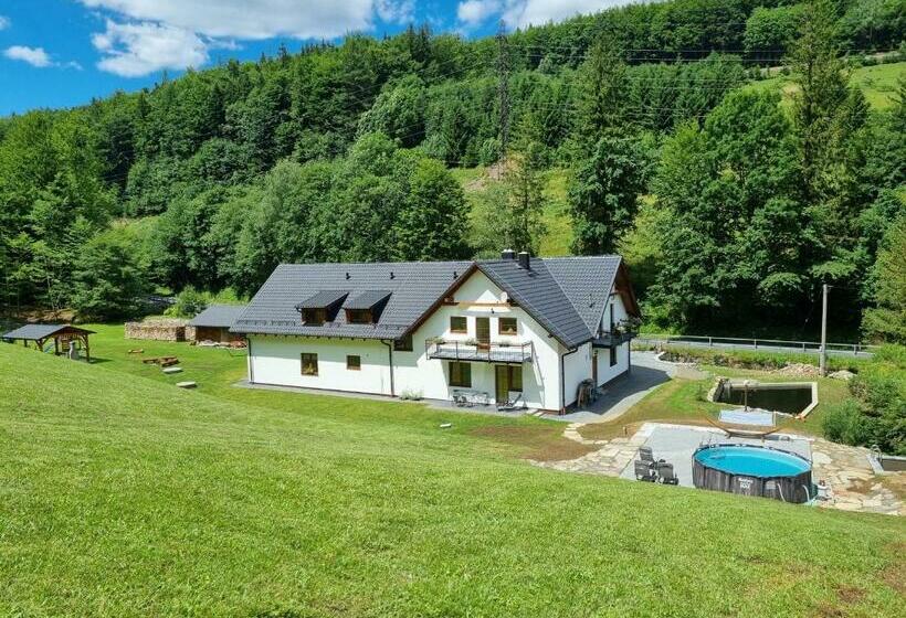 بنسيون Apartmány U Petra