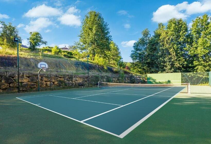 پانسیون Domaine De Ravat