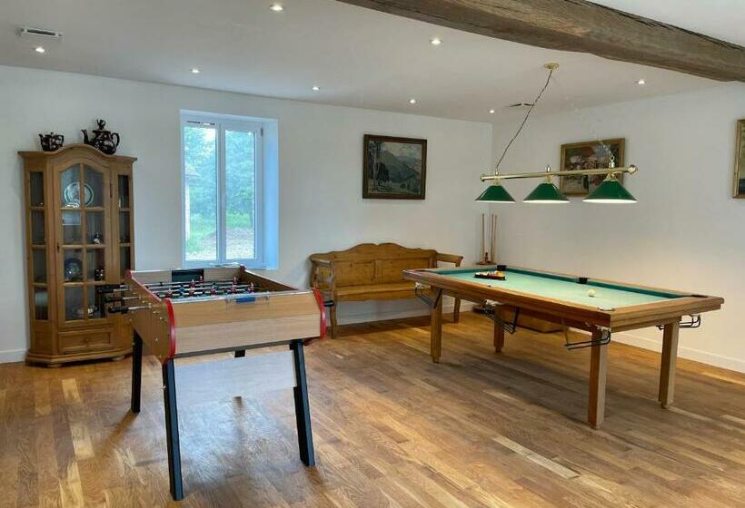 Пансион Les Colas