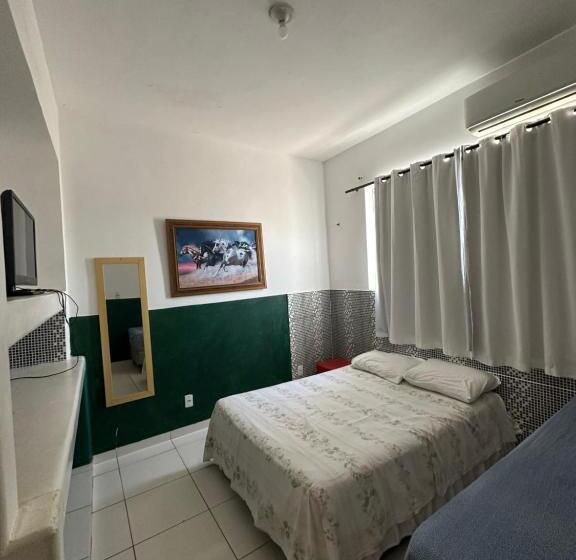 بنسيون Safari Tours