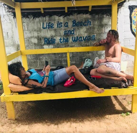 بنسيون Sunrise Negombo By Sea Drift