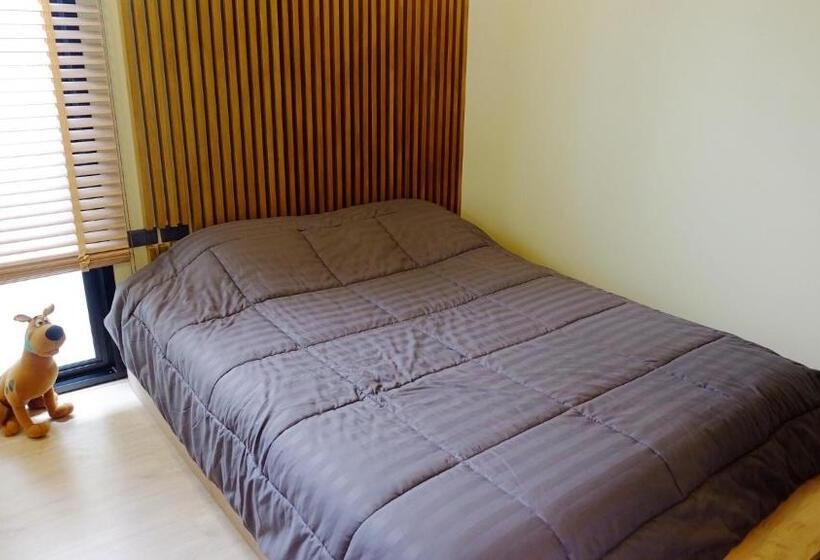 פנסיון The Backyard Homestay