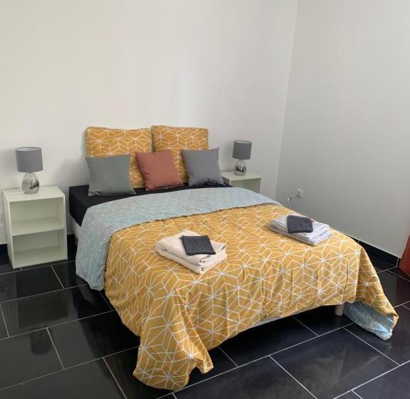 Pension (Hôtel basse catégorie) Villa Tenjin Chambre 16