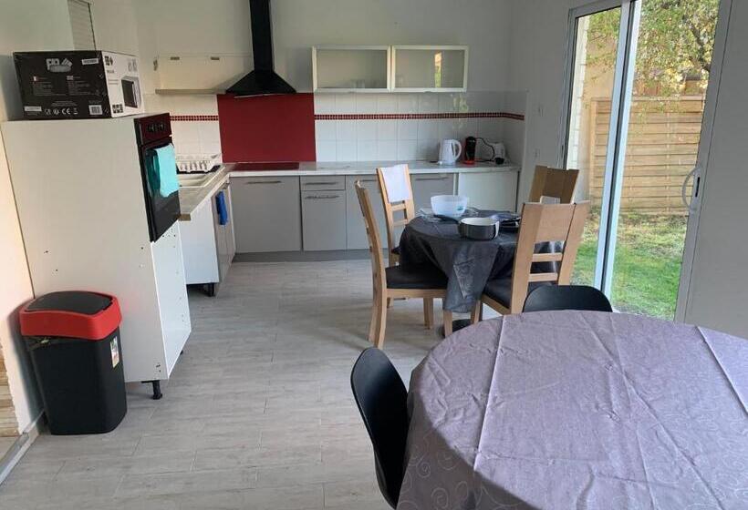 Pension (Hôtel basse catégorie) Villa Tenjin Chambre 16