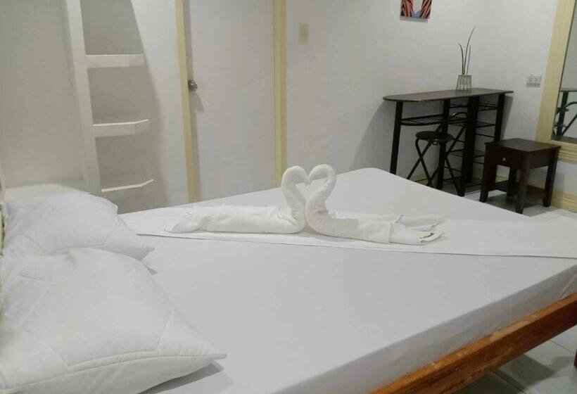 هاستل Bountiful Inn