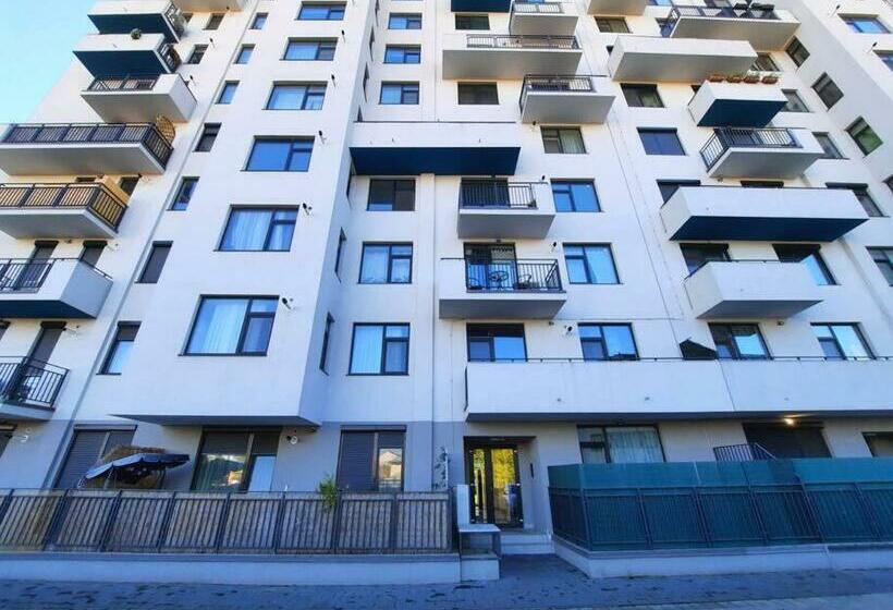 Beautiful Panoramic Central Apartment   City Of Mara