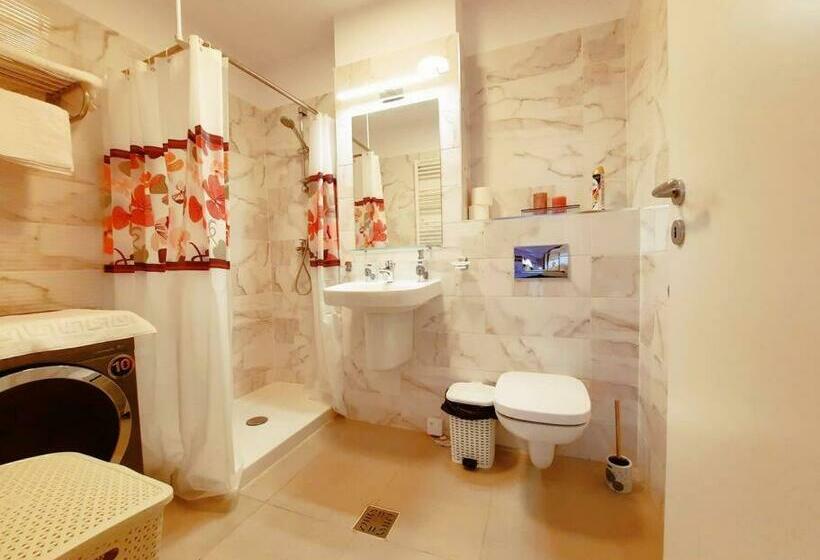 Beautiful Panoramic Central Apartment   City Of Mara